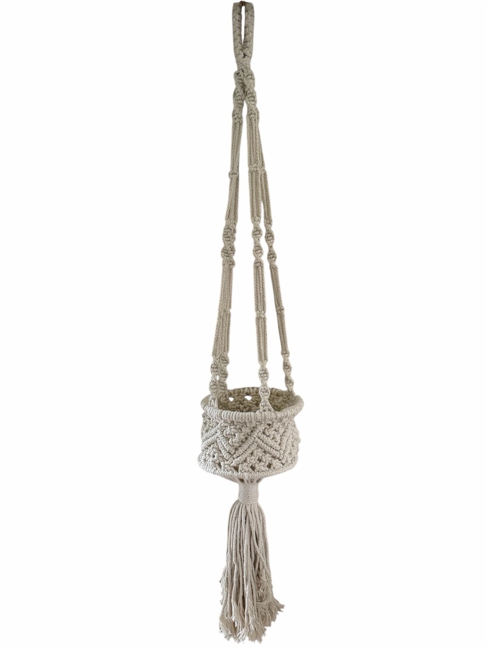 macramé hanging plant holder for a 6” pot